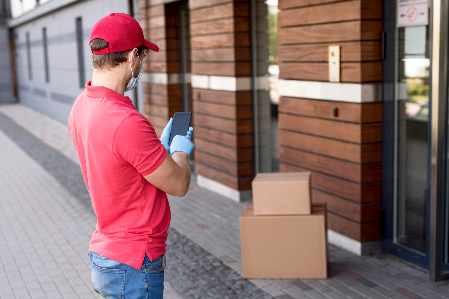 5 Things to Expect When You Book a Local Moving Service.jpg